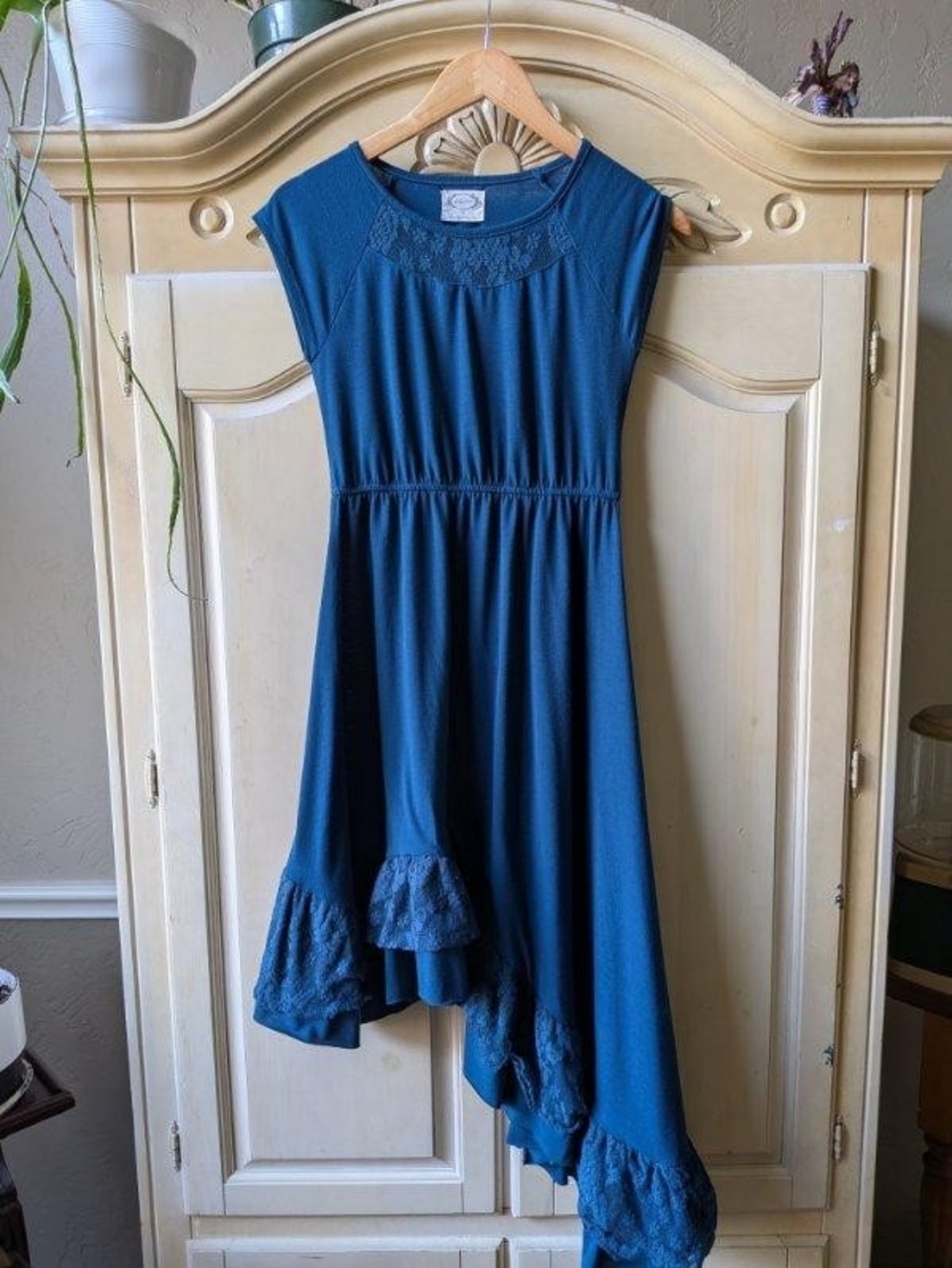 Girls Blue Cap-Sleeve Lace Hem Dress
